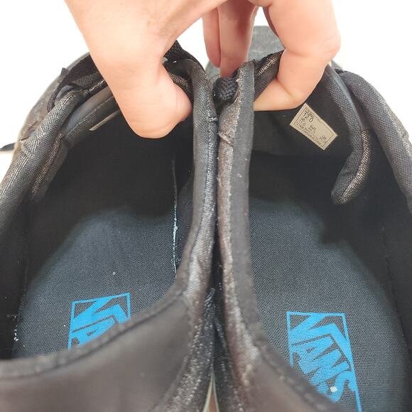 Vans Shoes Mens 12 Dark Gray Blue Black Fabric Low Tops Skater Grunge Preppy - Picture 11 of 13